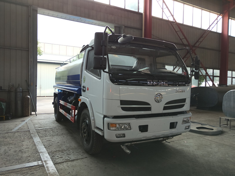 8噸東風灑水車,東風8噸灑水車價格報價,東風8噸灑水車多少錢 8噸東風灑水車,東風8噸灑水車價格報價,東風8噸灑水車多少錢