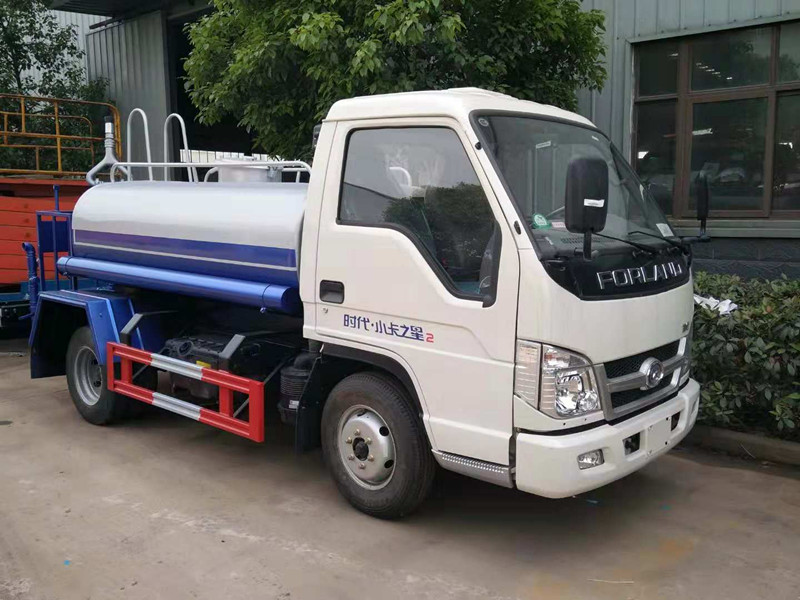 鄭州灑水車銷售點,程力灑水車生產廠家 鄭州灑水車銷售點,程力灑水車生產廠家