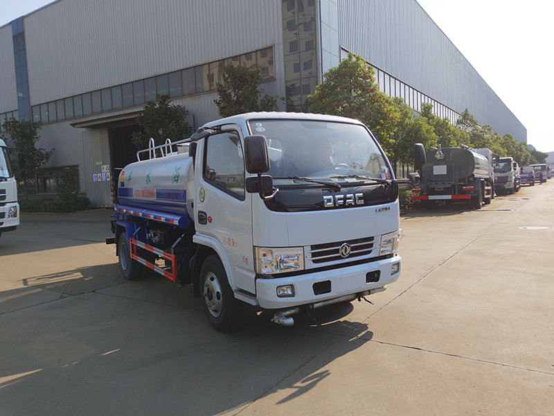 灑水車廠家,5噸灑水車廠家,東風5噸灑水車廠家價格,程力專用汽車股份有限公司 灑水車廠家,5噸灑水車廠家,東風5噸灑水車廠家價格,程力專用汽車股份有限公司