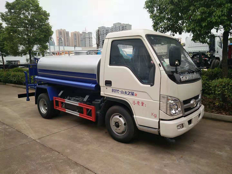 2噸灑水車,藍(lán)牌灑水車,2.5噸灑水車廠家報(bào)價(jià),程力灑水車多少錢 2噸灑水車,藍(lán)牌灑水車,2.5噸灑水車廠家報(bào)價(jià),程力灑水車多少錢