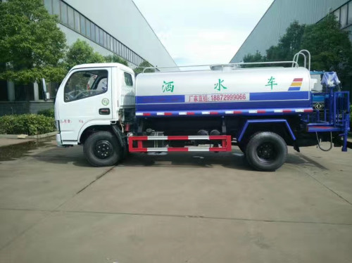 湖北程力集團灑水車生產 湖北程力集團灑水車生產