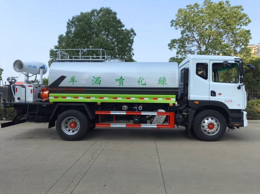 東風12噸灑水車 東風12噸灑水車