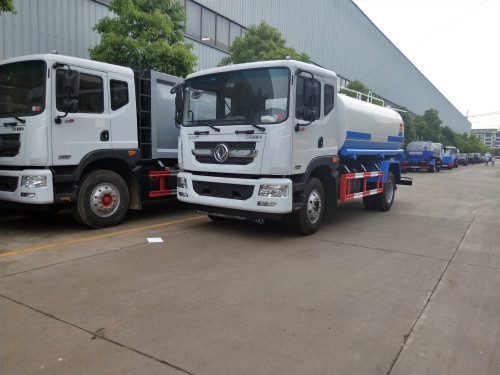 程力威牌灑水車,產(chǎn)品型號(hào)CLW5182GSSD6型灑水車-程力威牌灑水車銷售 程力威牌灑水車,產(chǎn)品型號(hào)CLW5182GSSD6型灑水車-程力威牌灑水車銷售