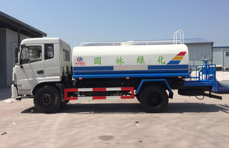 玉林程力灑水車廠家銷售-玉林灑水車廠家報(bào)價(jià)-程力集團(tuán) 玉林程力灑水車廠家銷售-玉林灑水車廠家報(bào)價(jià)-程力集團(tuán)