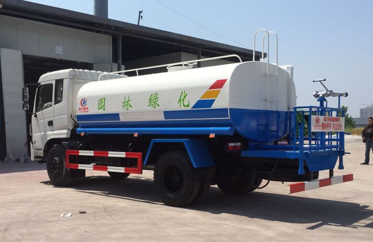 齊齊哈爾灑水車廠家直銷-齊齊哈爾灑水車價(jià)格報(bào)價(jià)-程力集團(tuán) 齊齊哈爾灑水車廠家直銷-齊齊哈爾灑水車價(jià)格報(bào)價(jià)-程力集團(tuán)