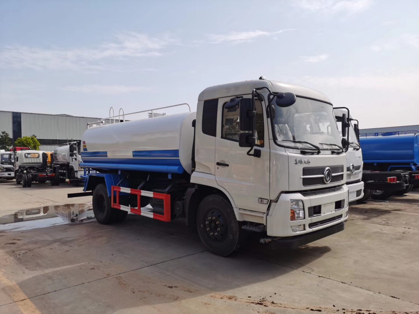 東風天錦灑水車-程力威牌CLW5184GSSD6型灑水車-程力集團 東風天錦灑水車-程力威牌CLW5184GSSD6型灑水車-程力集團