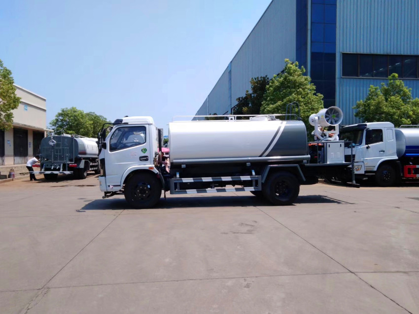 灑水車哪家質(zhì)量好-新東日牌YZR5120GSSE6型灑水車-東風(fēng)轉(zhuǎn)氣 灑水車哪家質(zhì)量好-新東日牌YZR5120GSSE6型灑水車-東風(fēng)轉(zhuǎn)氣