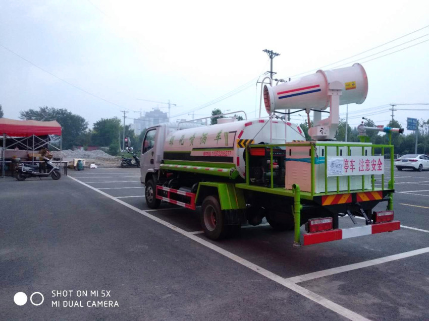 伴君長興牌AAA5075GSSE6型灑水車 伴君長興牌AAA5075GSSE6型灑水車