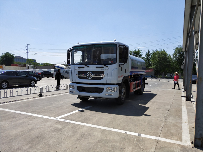 國六灑水車多少錢-灑水車-東風國六灑水車廠家直銷 國六灑水車多少錢-灑水車-東風國六灑水車廠家直銷