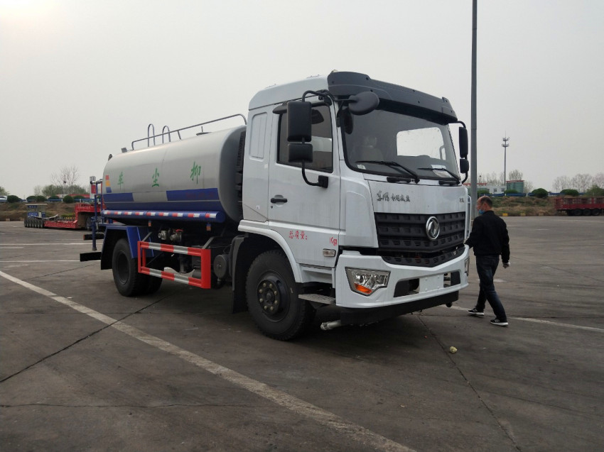 綠化噴灑車(chē)-綠化灑水車(chē)使用說(shuō)明及工作原理-湖北程力灑水車(chē)生產(chǎn)廠(chǎng)家 綠化噴灑車(chē)-綠化灑水車(chē)使用說(shuō)明及工作原理-湖北程力灑水車(chē)生產(chǎn)廠(chǎng)家