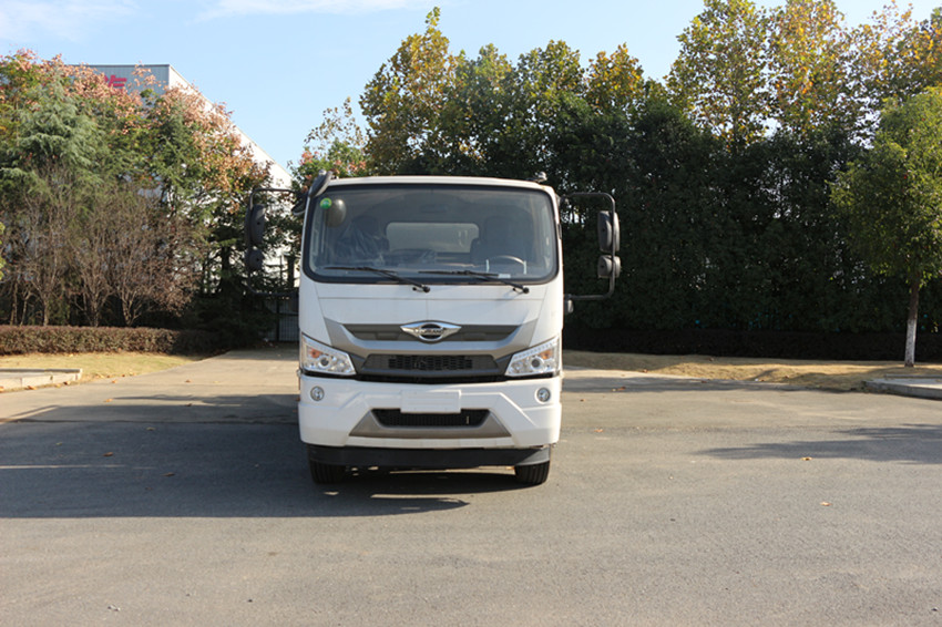 福田二手灑水車 澡堂運(yùn)水車 -福田二手灑水車廠家銷售-湖北程力 福田二手灑水車 澡堂運(yùn)水車 -福田二手灑水車廠家銷售-湖北程力