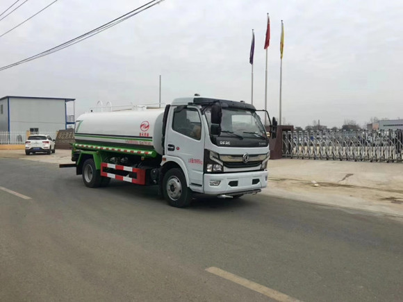 ��ͬ��ˮ܇�S�ң���ͬ��ˮ܇�r����������ˮ܇�S��ֱ�N