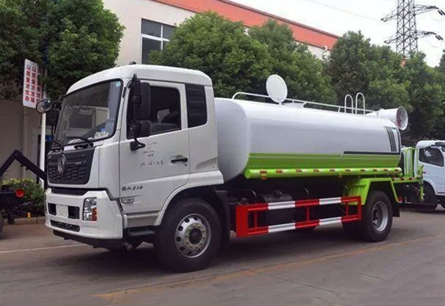 【工程灑水車】工程灑水車價(jià)格_工程灑水車報(bào)價(jià)-湖北盈通 【工程灑水車】工程灑水車價(jià)格_工程灑水車報(bào)價(jià)-湖北盈通