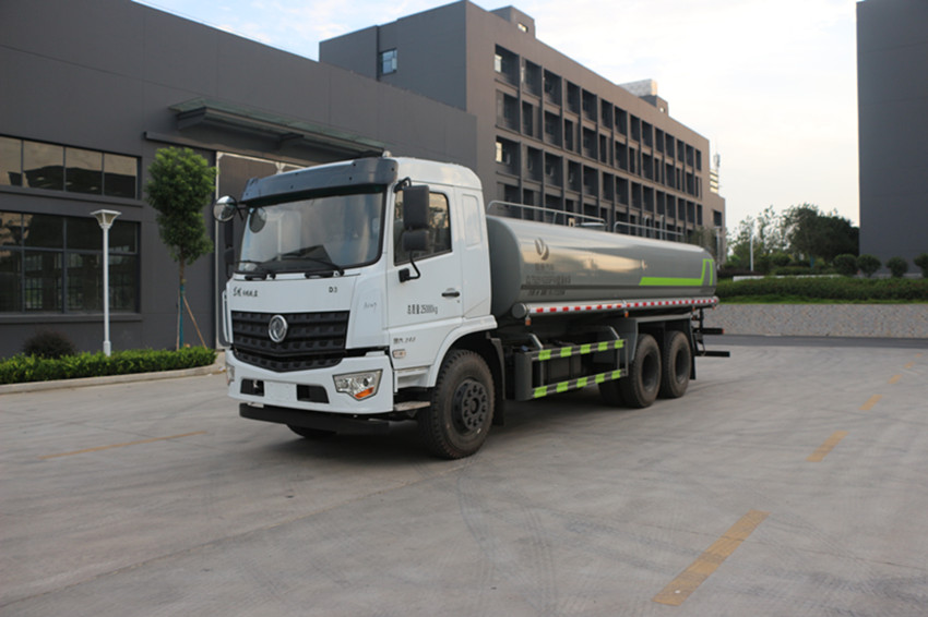 20噸灑水車 20噸灑水車