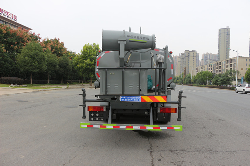 20方灑水車 20方灑水車