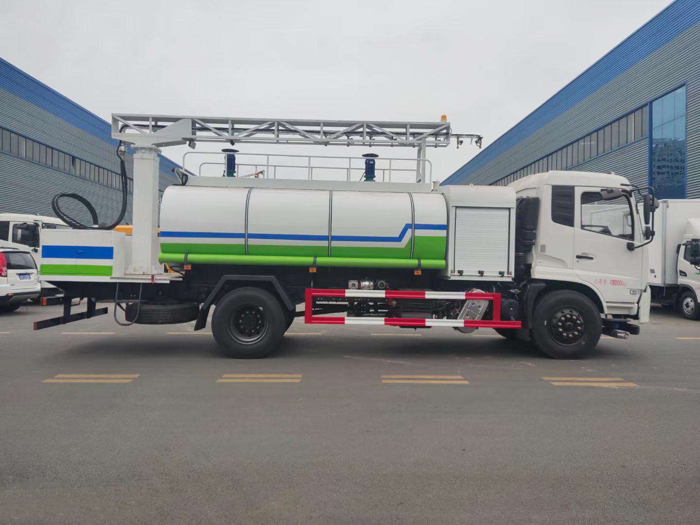 東風天錦鐵路抑塵車 -12方鐵路抑塵車生產廠家-湖北程力 東風天錦鐵路抑塵車 -12方鐵路抑塵車生產廠家-湖北程力