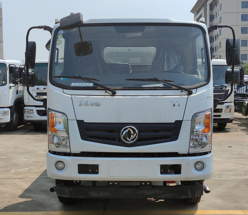 秦皇島灑水車(chē)批發(fā)-秦皇島灑水車(chē)批發(fā)價(jià)格-湖北盈通 秦皇島灑水車(chē)批發(fā)-秦皇島灑水車(chē)批發(fā)價(jià)格-湖北盈通