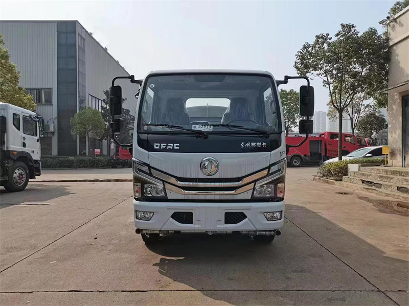 廠家直供東風(fēng)多利卡灑水車價格多少錢報價-湖北盈通 廠家直供東風(fēng)多利卡灑水車價格多少錢報價-湖北盈通