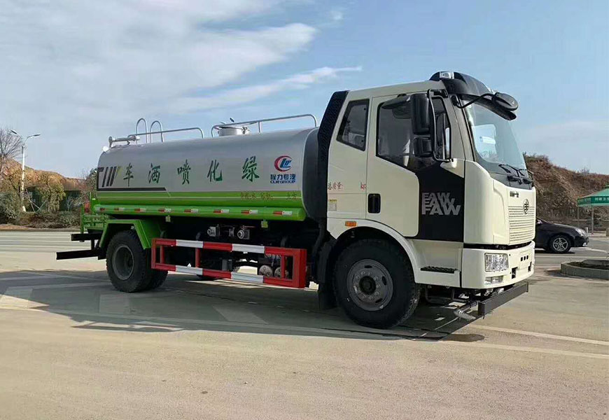 解放灑水車圖片